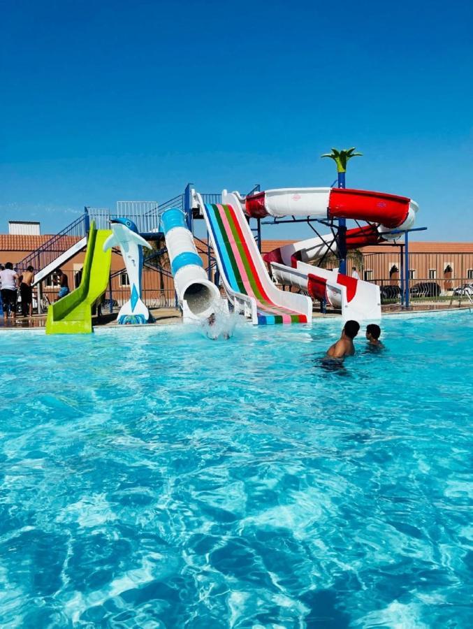 Hotel & Resort Golden Marina יאנבו מראה חיצוני תמונה