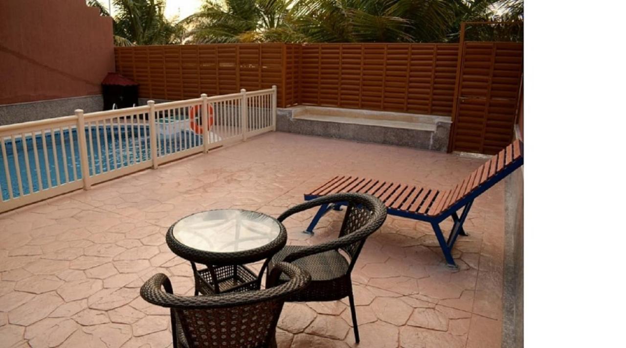 Hotel & Resort Golden Marina יאנבו מראה חיצוני תמונה