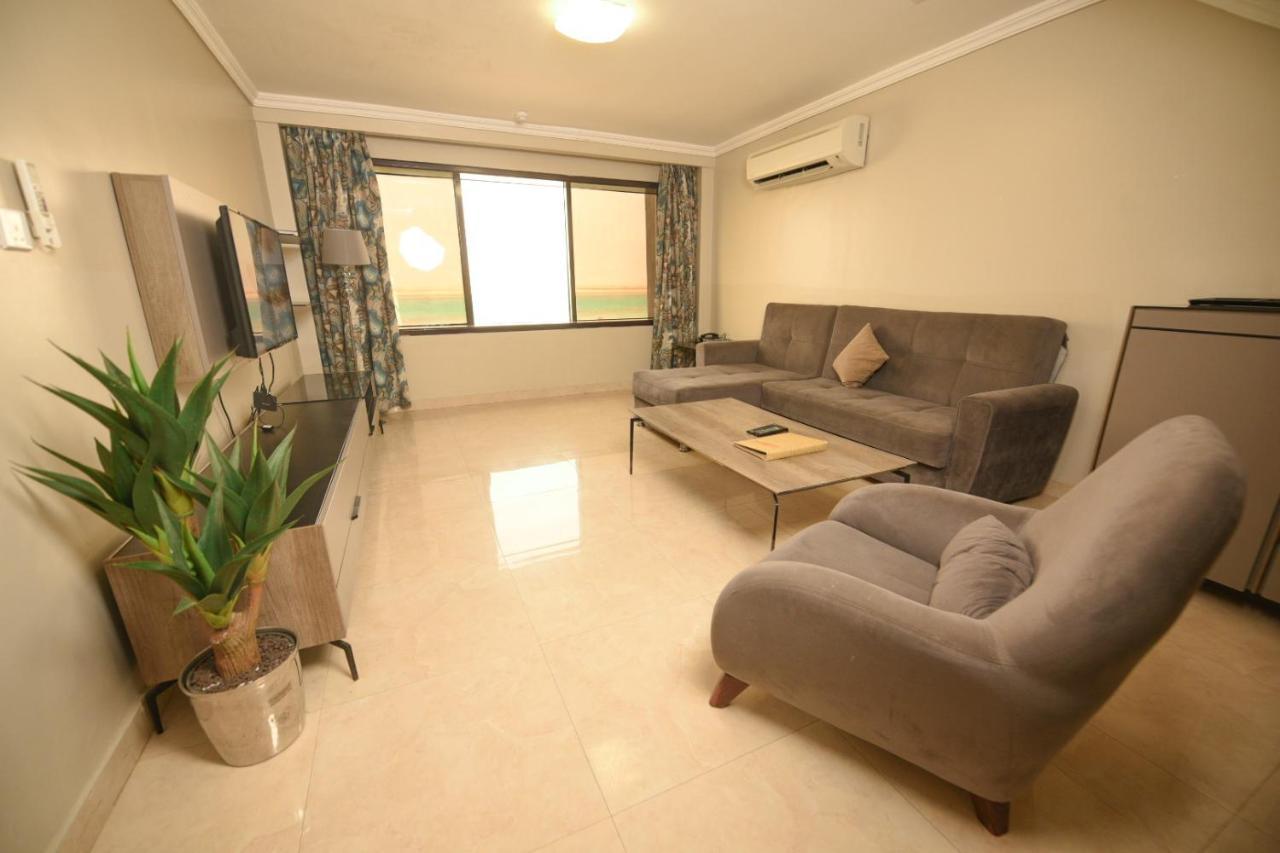 Hotel & Resort Golden Marina יאנבו מראה חיצוני תמונה