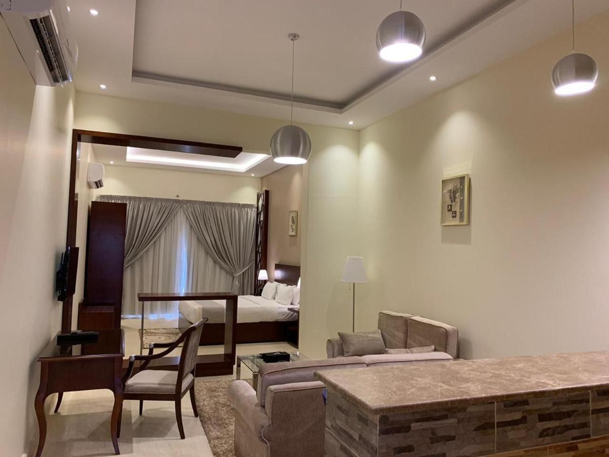 Hotel & Resort Golden Marina יאנבו מראה חיצוני תמונה