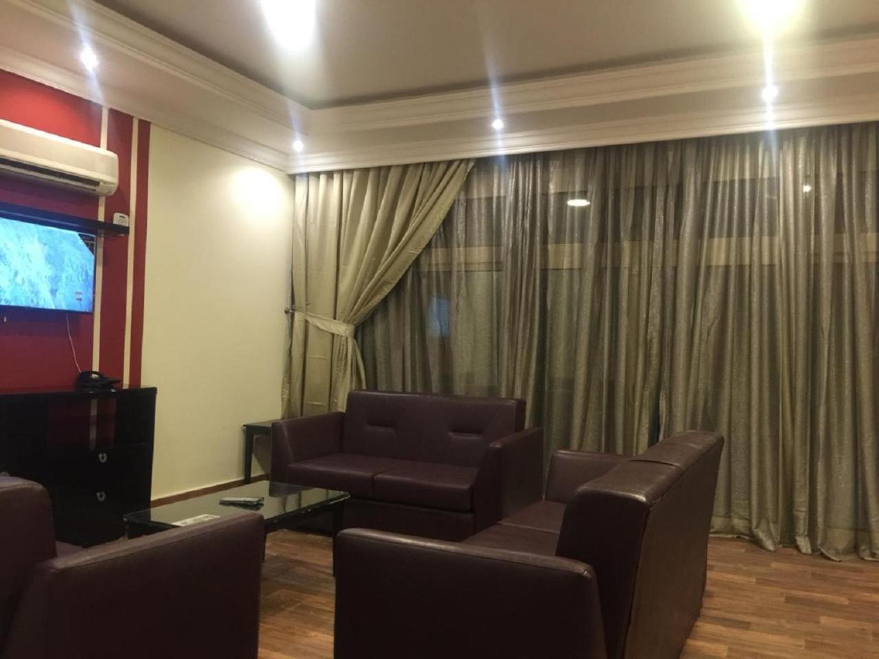 Hotel & Resort Golden Marina יאנבו מראה חיצוני תמונה