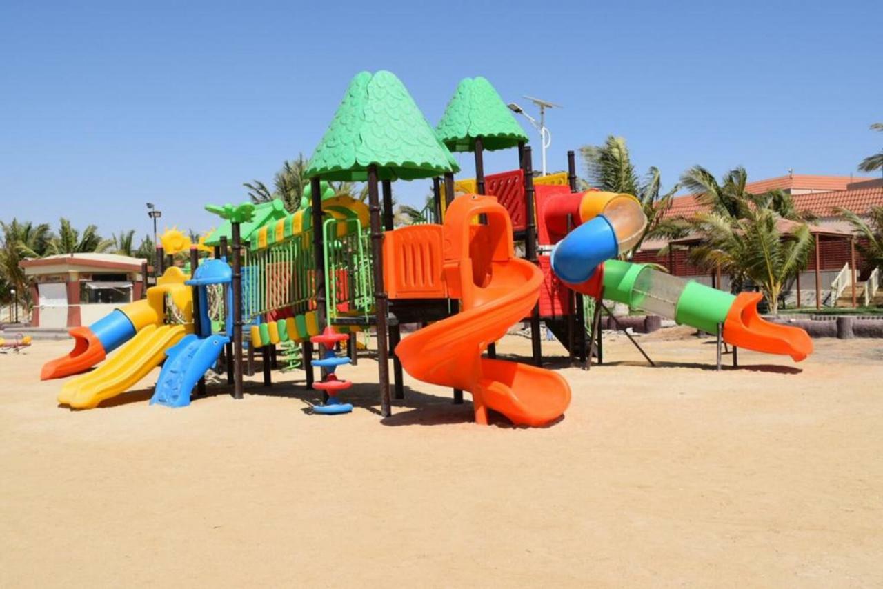 Hotel & Resort Golden Marina יאנבו מראה חיצוני תמונה